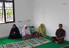 Orang yang hatinya selalu terikat pada masjid 4. Pa Blg Bintal Ramadhan 7 Golongan Yang Mendapat Naungan Allah Pada Hari Kiamat