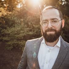 Lay & Professional Leadership · Na'aleh