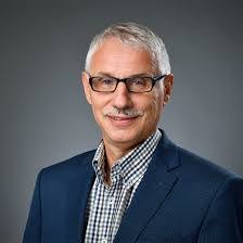 Michael Henz's Instagram, Twitter & Facebook