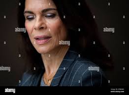 Ellen jaeger hi-res stock photography and images