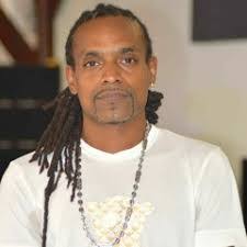 Oscar Michaud's Instagram, Twitter & Facebook