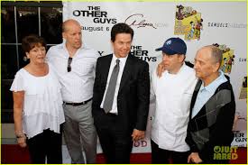 Alma Wahlberg, Mother of Mark & Donnie Wahlberg, Dies at 78: Photo 4544155 