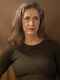 Robin Reck's Instagram, Twitter & Facebook