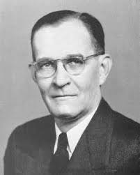 Thomas Pearsall's Instagram, Twitter & Facebook