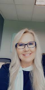 Hailey Earley's Instagram, Twitter & Facebook