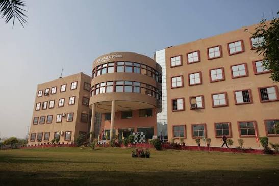 Delhi World Public School
