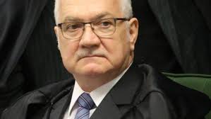Vale até que o plenário do stf tome a decisão final sobre a tramitação. De Que Serve Um Presidente Com Esse Stf
