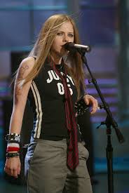 Avril lavigne — rock n roll (avril lavigne 2013). Nullerjahre Reloaded Die Schlimmsten Modetrends Der 2000er Stern De