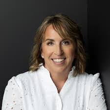 Candice Mueller's Instagram, Twitter & Facebook