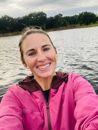 Karla Kellogg's Instagram, Twitter & Facebook