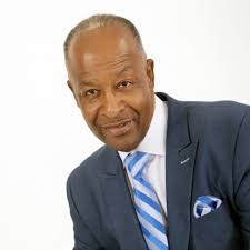 Sunday Morning Praise with Larry Tinsley