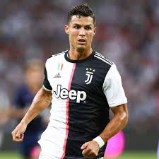 Inside the locker room there are important players juventus backed to bounce back. Juventus Make Incredible Salary Cut As Cristiano Ronaldo And Teammates Face New Economic Reality Daily Record