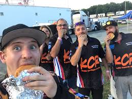 Bear Graphics (@BearGraphicsCo)