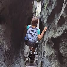 Wanderlust Deutschland Sachsische Schweiz Am Felsentor Kuhstall Wartet Die Himmelsleiter Auf Die Mutigen Nichtklaustrophobischen Goruck Goruck Gr1 Bags