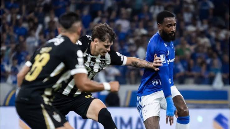 Em jogo eletrizante, Cruzeiro e Atl&eacute;tico empatam na ida das quartas da Copa do Brasil | R&aacute;dio Itatiaia