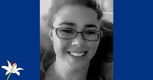 Chrystal Snow's Instagram, Twitter & Facebook