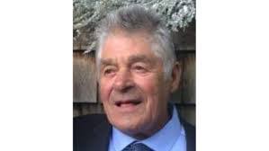 Ronald Thibault's Instagram, Twitter & Facebook