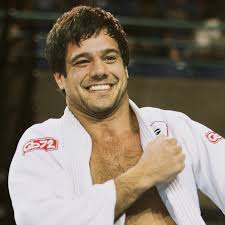 Изучайте релизы bruno barra на discogs. Bruno Fernandes On Twitter Why We Fight Featuring Fannie Bourgeois Gracie Barra Blue Belt Https T Co Ybfaygzgst