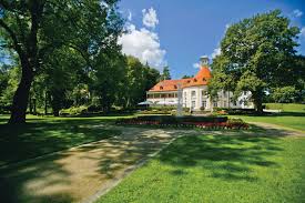 3 yıldızlı hotel haus am park, konuklarına su parkı, güneşlenme terası, güneş terası sunmaktadır. Quartettissimo Konzerte Kabarett Veranstaltungen