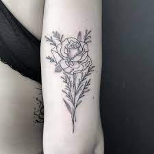 Illustrative Flower Tattoo By Brian Steffey Briansteffey Fleurnoire Brooklyntattoo Linework Fineline Abstract Il Body Tattoos Brooklyn Tattoo Tattoo Nyc