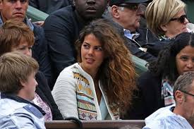 Le champion est aligné en simple et il sait qu'il pourra compter sur sa supportrice préférée, sa compagne la jolie noura el swekh. Qui Est Noura El Swekh La Compagne De Jo Wilfried Tsonga