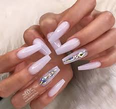Diseños uñas de gel blancas. 91 Ideas De Manicura Blanca En 2021 Manicura Manicura De Unas Disenos De Unas