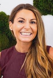 Amanda Coleman's Instagram, Twitter & Facebook