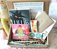 Monthly Book Subscription For Girls From Giggle Girls Book Club Subscription Boxes For Kids Monthly Book Subscription Book Girl