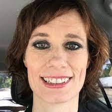 Heather Gull's Instagram, Twitter & Facebook