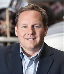 Bruce Decker's Instagram, Twitter & Facebook