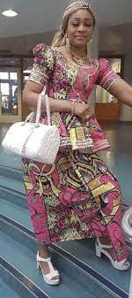 Maybe you would like to learn more about one of these? 390 Idees De Bluse En 2021 Mode Africaine Tenue Africaine Mode Africaine Robe