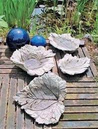 Diy Concrete Leaf Bird Bath Fabdiy Diy Vogelbad Beton Vogelbad Vogeltranke