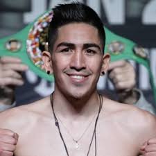 Leo Santa Cruz vs. Chris Avalos, Santa Cruz vs. Avalos