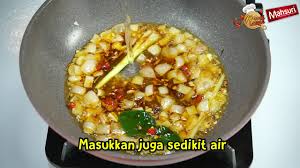 Resepi ikan bawal hitam masak 3 rasa dengan epal hijau via www.bellajamal.com. Resepi Ikan Bawal 3 Rasa Mahsuri I Masak Masak 23 Youtube