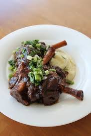 Pin By Food24 On Cold Weather Comforters Lamb Recipes Veal Recipes Lamb Dinner