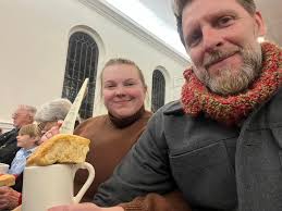 This guy comes through with amazing love and cuddles. Grateful for my Beni  boy♥️