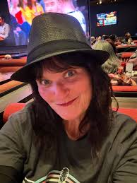 Carragh Maloney (@carragh71) • Threads, Say more