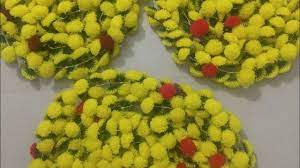 How To Make Woolen Sevantige Flower Garland Chrysanthemum Flower Making Woolensevantigeflowergarland Chrysa Chrysanthemum Flower Flower Garlands Flower Making