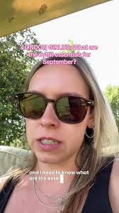 Pls help, I want to fit in #london #fashion #uk #trip #londonlife