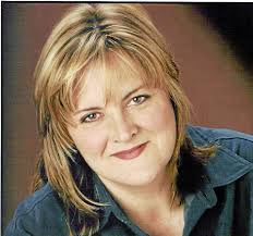 Cindy Williams tops bill for 'Menopause: The Musical' at Shubert