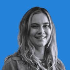 Elena Hoskins's Instagram, Facebook & TikTok