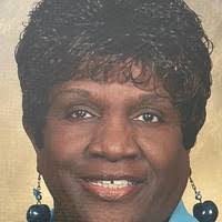 Daisy Reaves's Instagram, Twitter & Facebook