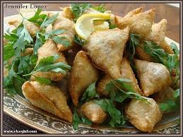 طريقة عمل سمبوسه رمضان بالصور اسهل عجينة سمبوسة رمضانيه Food Recipes Snack Recipes