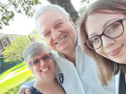 Daphne Perkins's Instagram, Twitter & Facebook