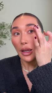 Victoria Beckham Reflect Highlighter Stick £4000 Pearlescent Cream  Highlight