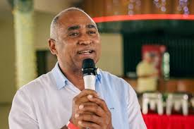 Fue grato compartir un hermoso e inolvidable momento y escuchar anécdotas,  chistes, chuines, poesías y demás, con la promoción 1978 -1984 de la  Reforma del Liceo Francisco Gregorio Billini y sus queridos maestros.