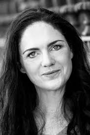 A Christmas Affair to Remember (Longhope Abbey): Vincy, Mia: 9781925882117:  Amazon.com: Books