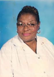 Christine Pettigrew's Instagram, Twitter & Facebook