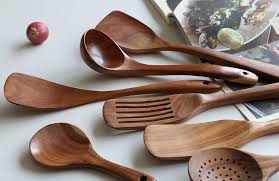 Breath of the wild is collecting all of the varying items that can be found in the world of hyrule. Amazon Com Wooden Cooking Utensils Set Of 7 Tmkit Wooden Cooking Tools Natural Nonstick Hard Wood Spatula And Spoons Durable Wooden Spoons For Cooking Home Kitchen