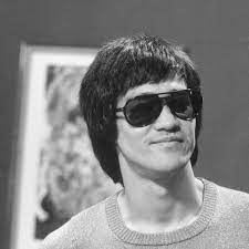 Made to look like a pair of sunglasses bruce lee famously wore. What Were Bruce Lee S Favourite Sunglasses Quora